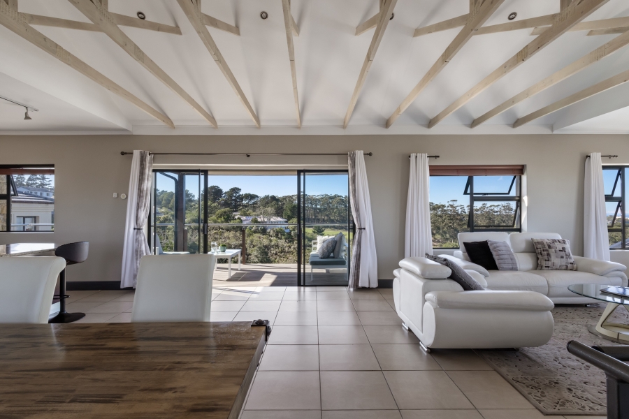 3 Bedroom Property for Sale in Pezula Golf Estate Western Cape